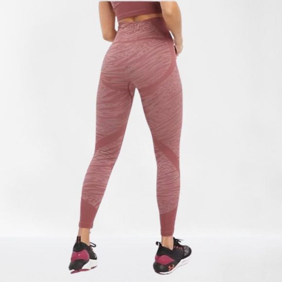 HIIT Red Athletic Workout Leggings - Picture 2 of 6